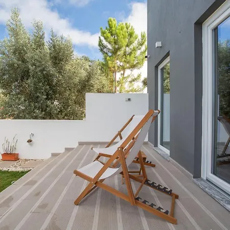 Alto Vinhas Lovers - Casa de Férias Sesimbra